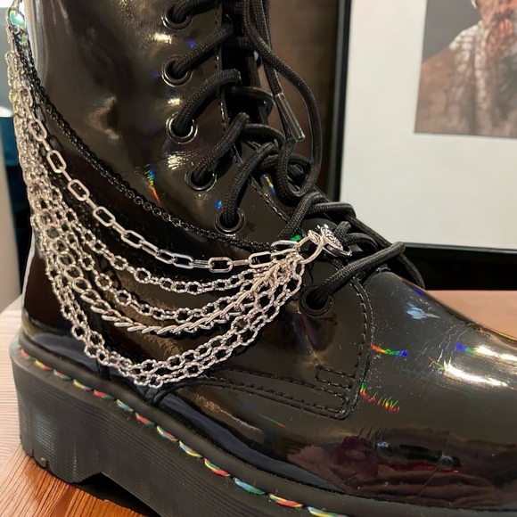 Boot chain, multiple boot chain, one boot chain, silver and black boot chain. - Picture 5 of 10